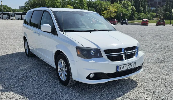 samochody osobowe Dodge Grand Caravan cena 71999 przebieg: 165550, rok produkcji 2019 z Warszawa